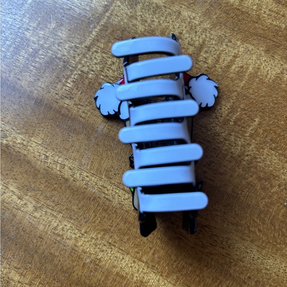 Baby Groot Santa Hat Disney Marvel Hair Claw Clip - Picture 2 of 3